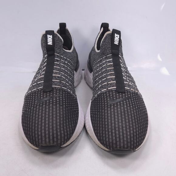 Nike React Phantom Run Flyknit 2 Athletic Shoe Mens Size 11.5 CJ0277-003 Gray - Picture 2 of 10